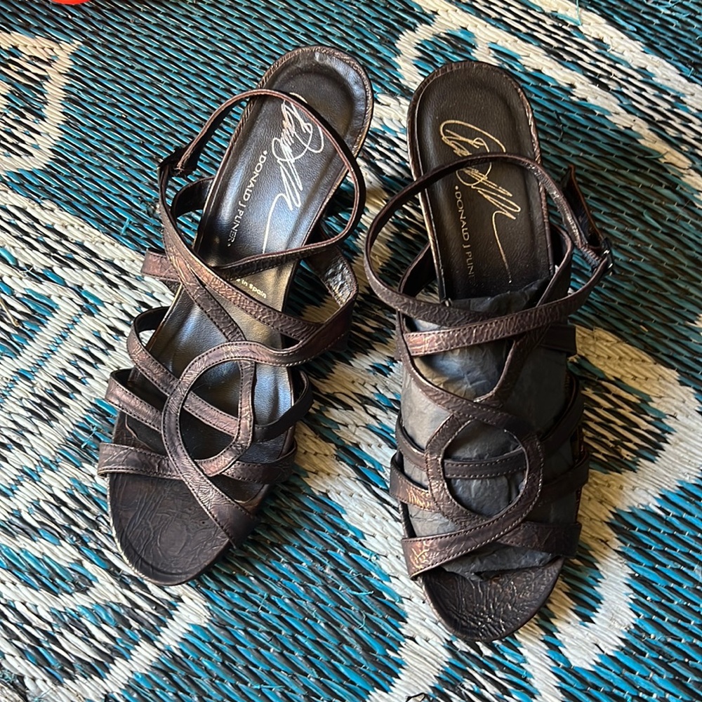 Donald J Pliner Heels